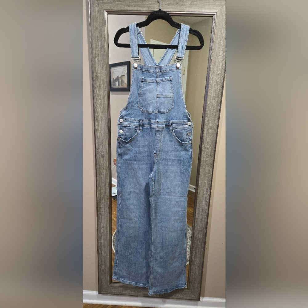 Risen overall jeans, size large, excellent condition, worn only once